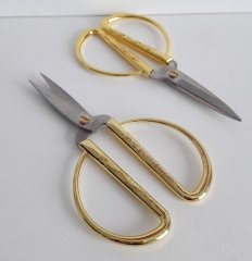 DESENLİ GOLD MAKAS