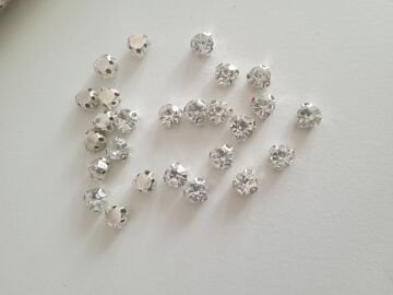 DİKİLEBİLİR TAŞLI BONCUK 6MM -  20 ADET