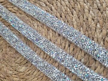 ÜTÜ İLE YAPIŞAN TAŞ ŞERİT 2 CM GENİŞLİKTE 20 CM